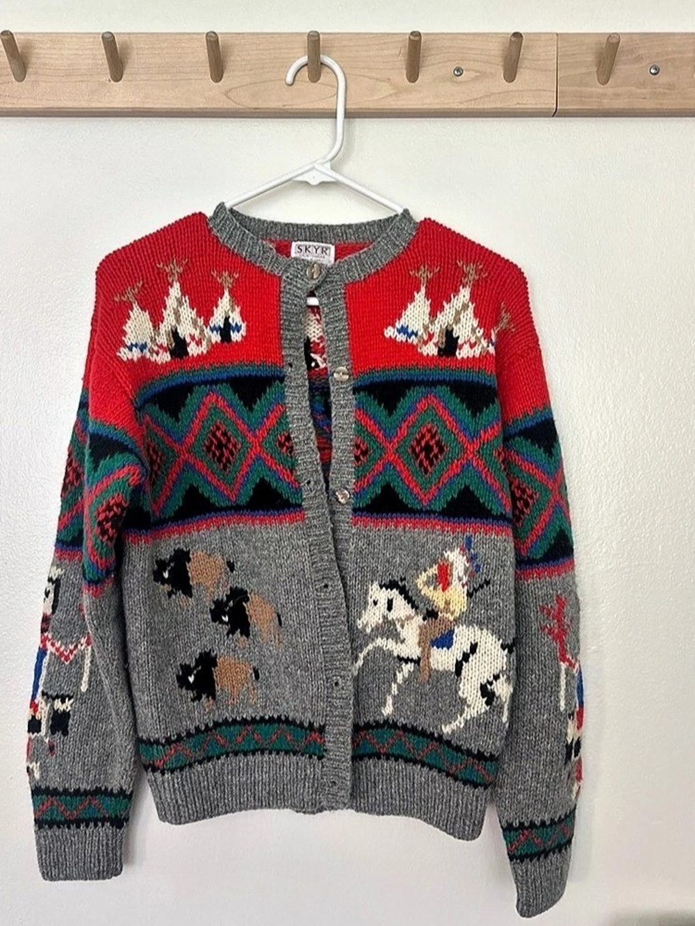 SKYR Wool Fair Isle Cardigan in Native American motif Gray & Red Size Medium